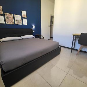 Camera grande con letto king size